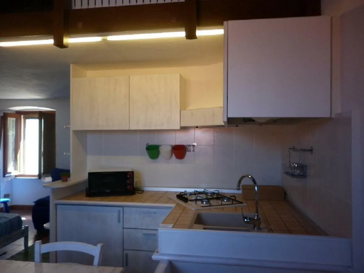 Maisonette Tommy Capraia 0*,